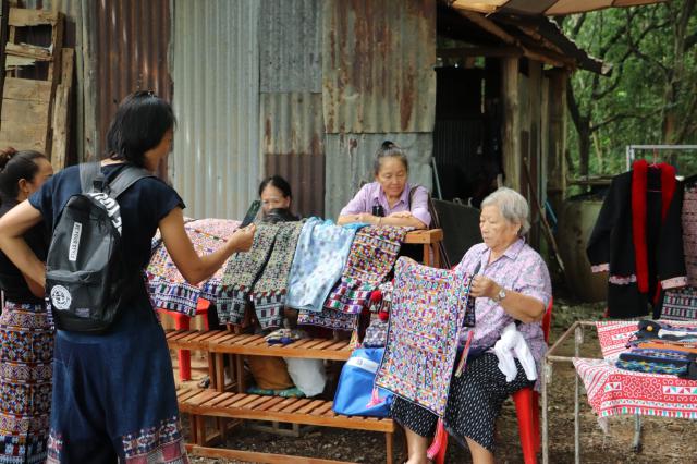 4. เข้ารับการตรวจราชการกระทรวงการอุดมศึกษาวิทยาศาสตร์ วิจัยและนวัตกรรม ประจำปีงบประมาณ 2567 วันที่ 12 มิถุนายน 2567 ณ ศูนย์การเรียนรู้หลงดอย บ้านคลองปลาร้า หมู่ 13 ตำบลคลองลานพัฒนา อำเภอคลองลาน จังหวัดกำแพงเพชร